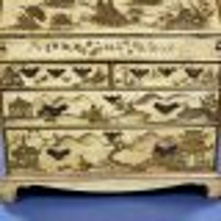 photo furniture 18th Century Chinoiserie Bureau