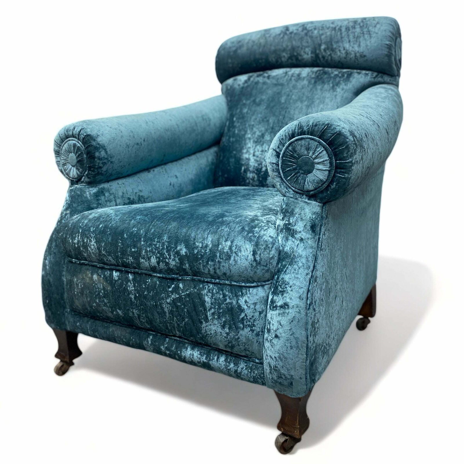Lounge Chair Blue Velvet Victorian Country House photo vinterior