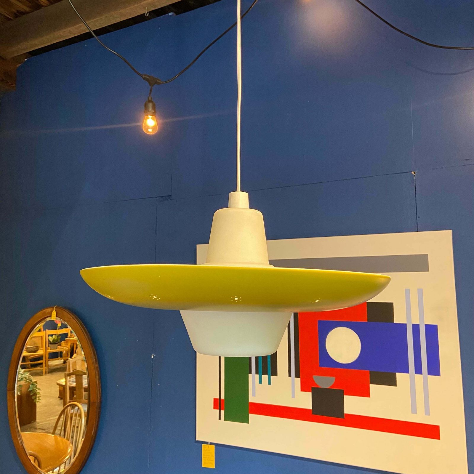 photo vinterior 1960s Opaline Glass And Aluminium Light Shade