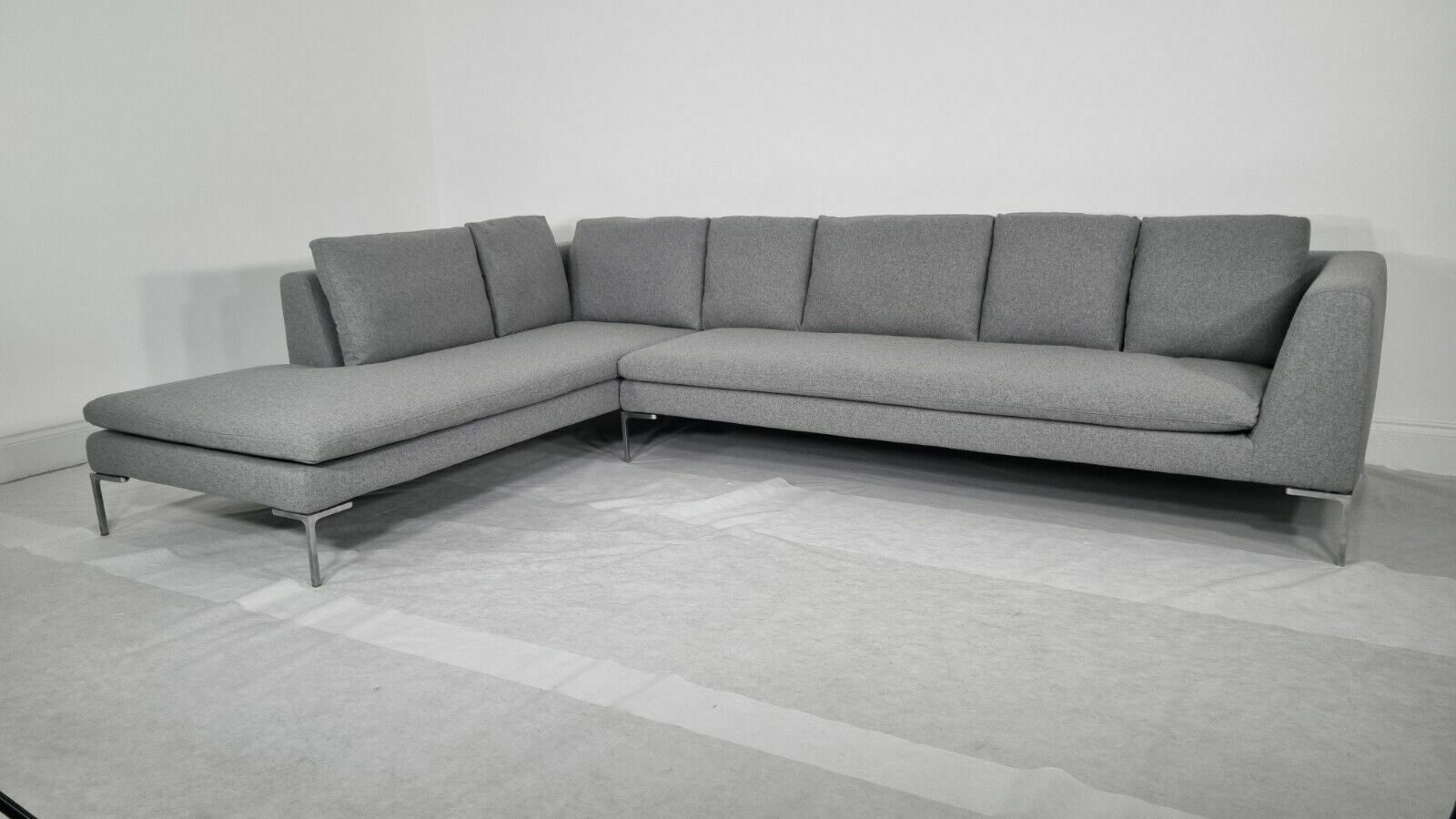 Immaculate Bb Italia Charles L Shape In Luxurious Mid Grey Wool photo furniture