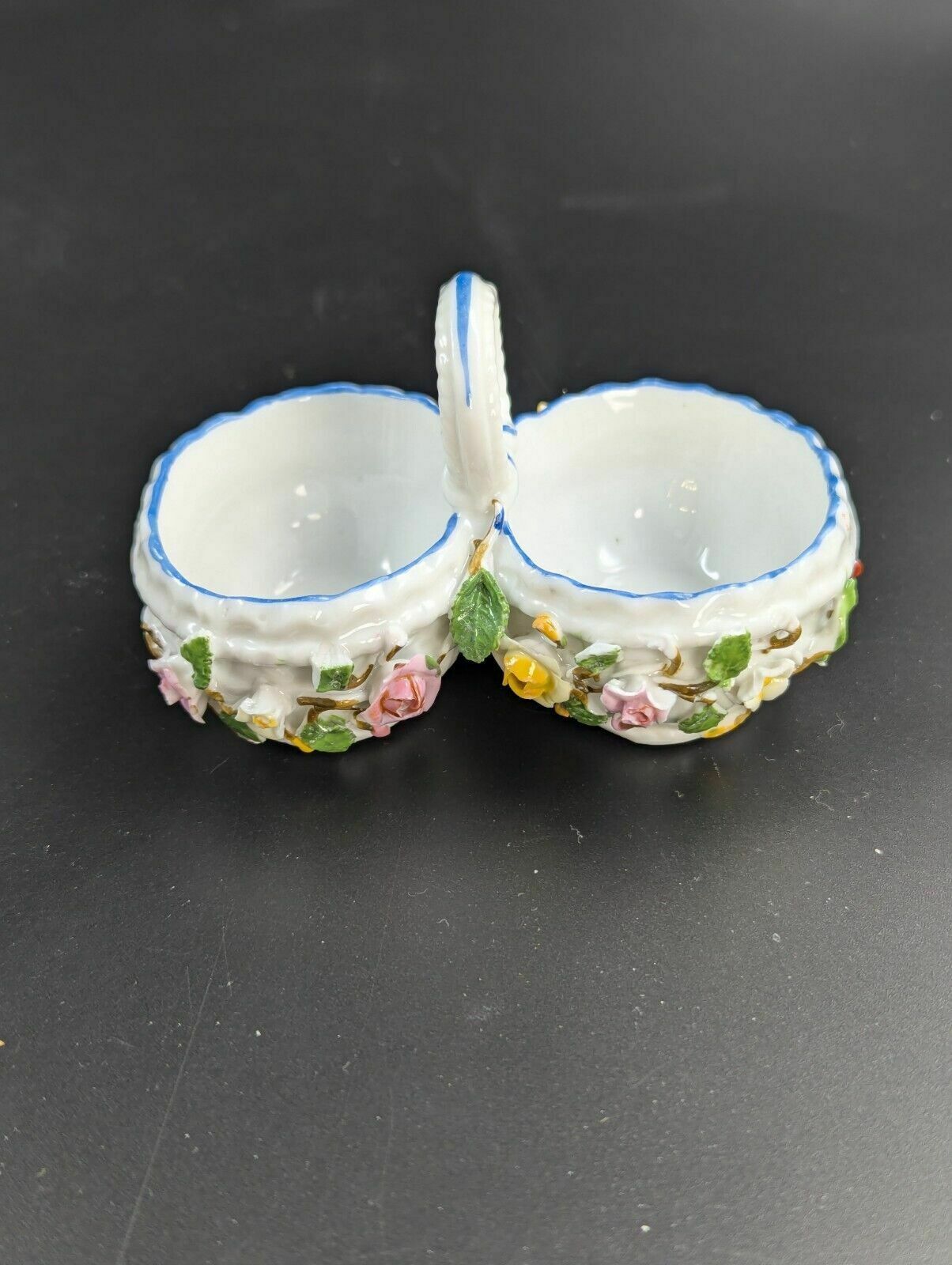 Porcelain Encrusted Vase And Salt Cellar By Bohne Söhne Rudolstadt, C. 1880. photo vintage