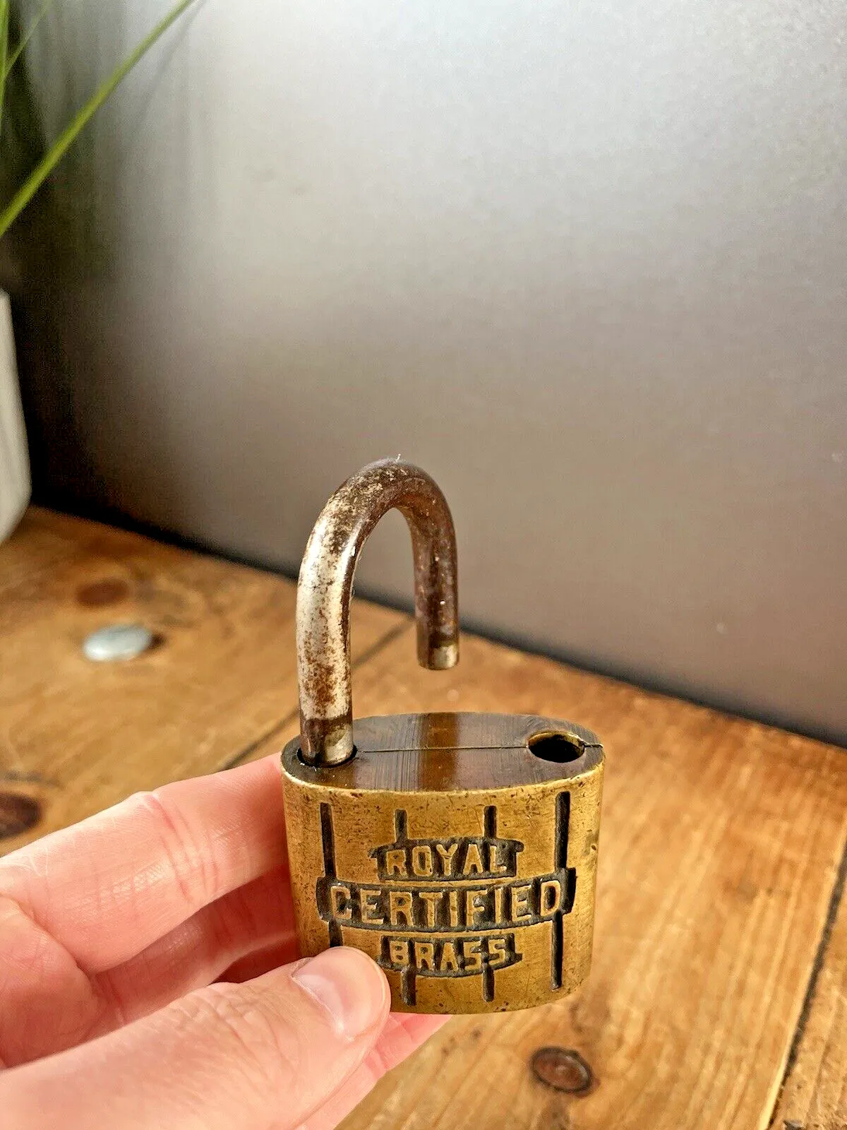 Antique American Royal Certified Reese Brass Padlock & Key Vintage Love Lock USA photo vinterior