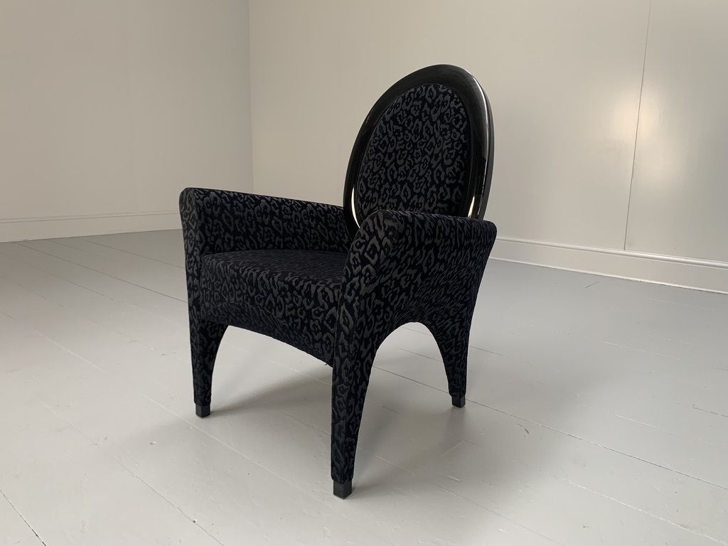 Fendi Casa Armchair – In Black Dark Grey Motif Fabric photo 1900.0