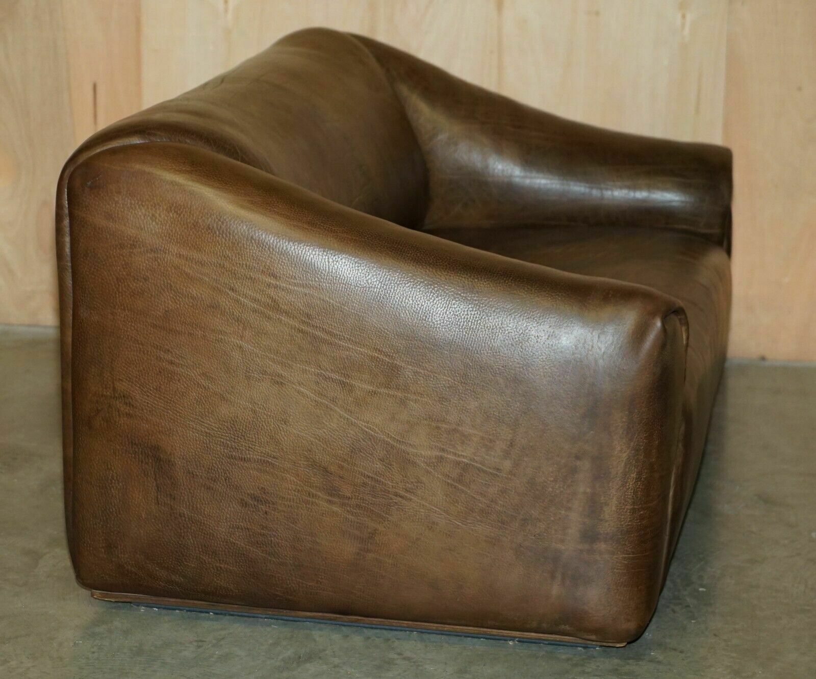 Furniture Restored De Sede Ds47 Reclining Brown Buffalo Neck Leather Sofa Part Of A Suite photo