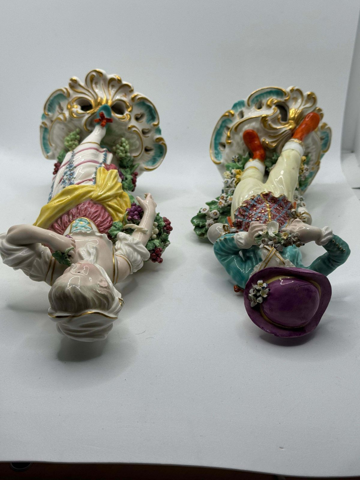 photo furniture Pair Of 19th Century Samson Derby Figures Of Autumn & Spring