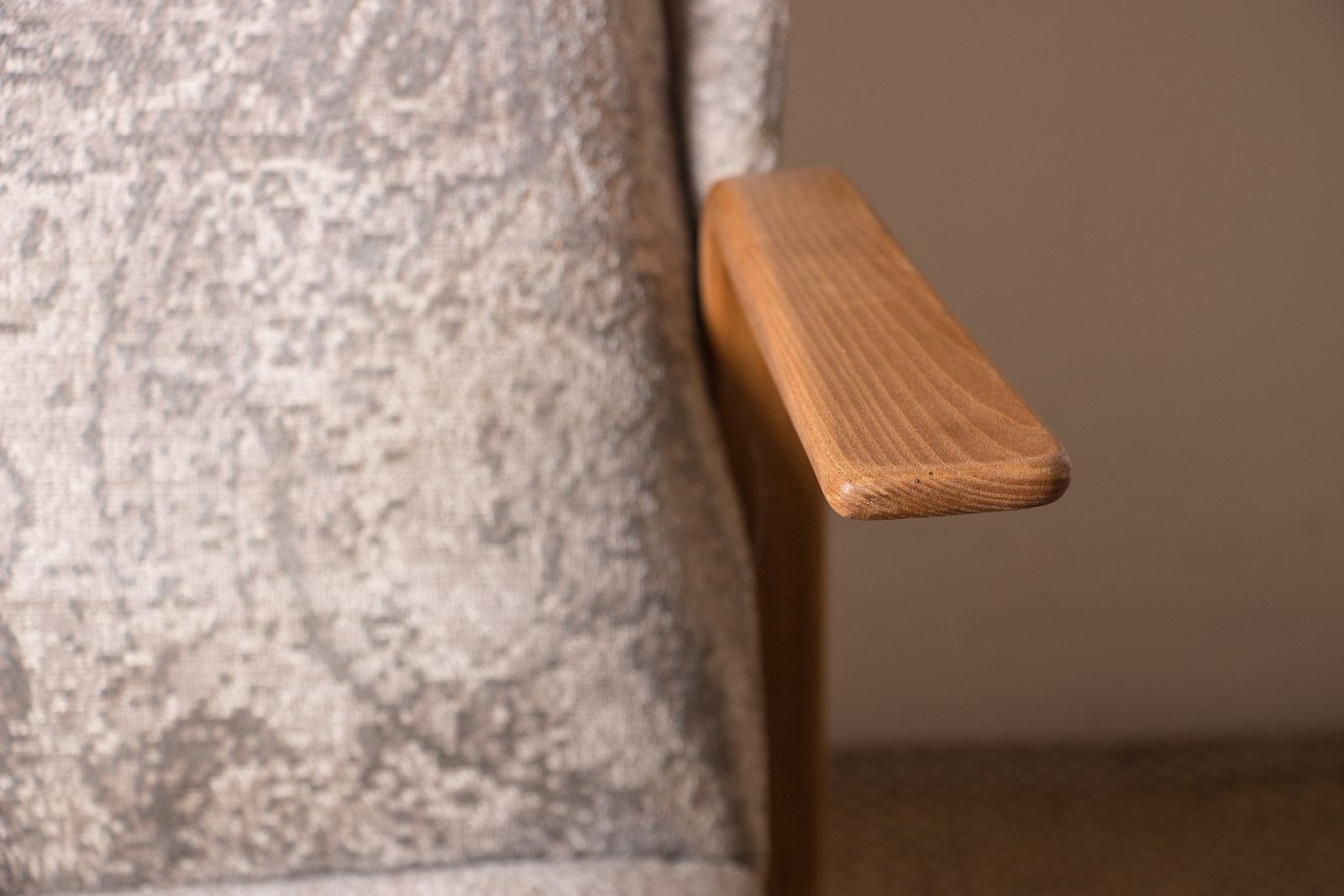 Large High Armchair In Curved Beech And Recent Fabric Konkav Model By Paul Bode For Federholz photo vinterior