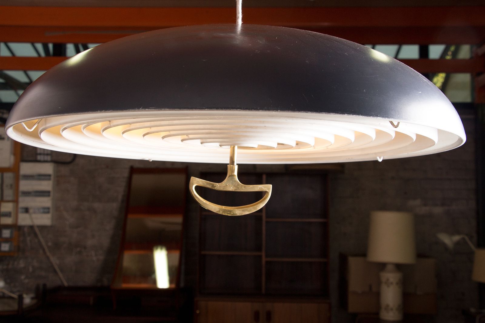 Luminaires Grand luminaire suspendu danois en métal, modèle California, par Vilhem Wohlert & Jorgen Bo pour Poulsen, 1960 photo