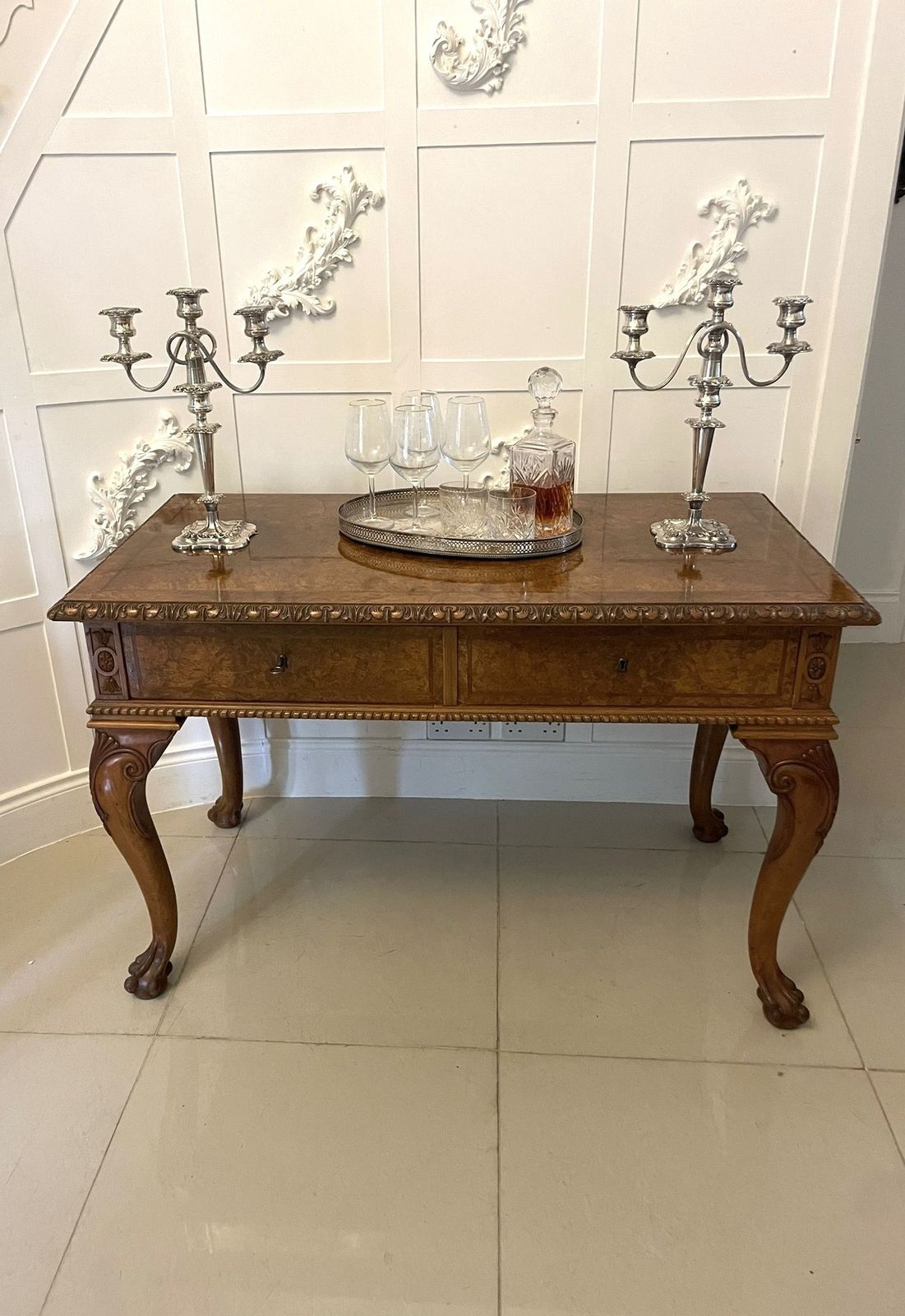 Outstanding Quality Antique Burr Walnut Freestanding Standing Hall Table photo for sale