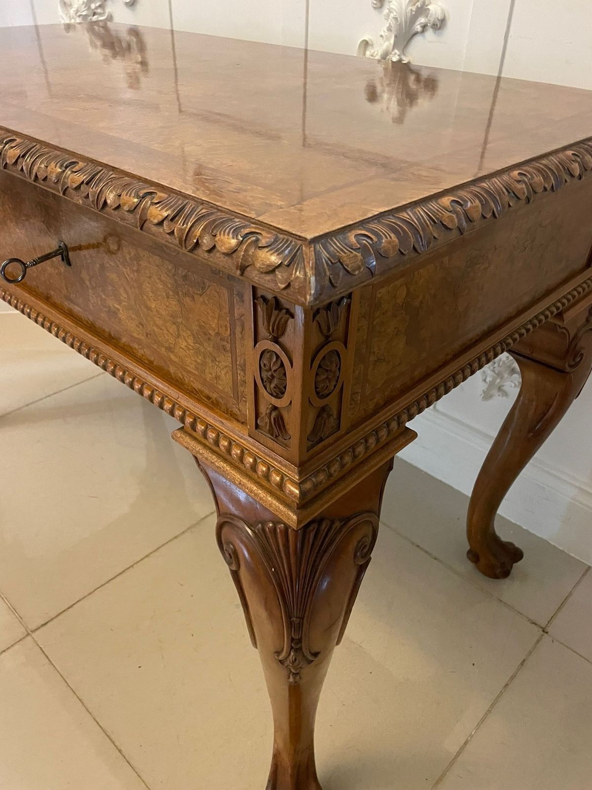 Outstanding Quality Antique Burr Walnut Freestanding Standing Hall Table photo vinterior