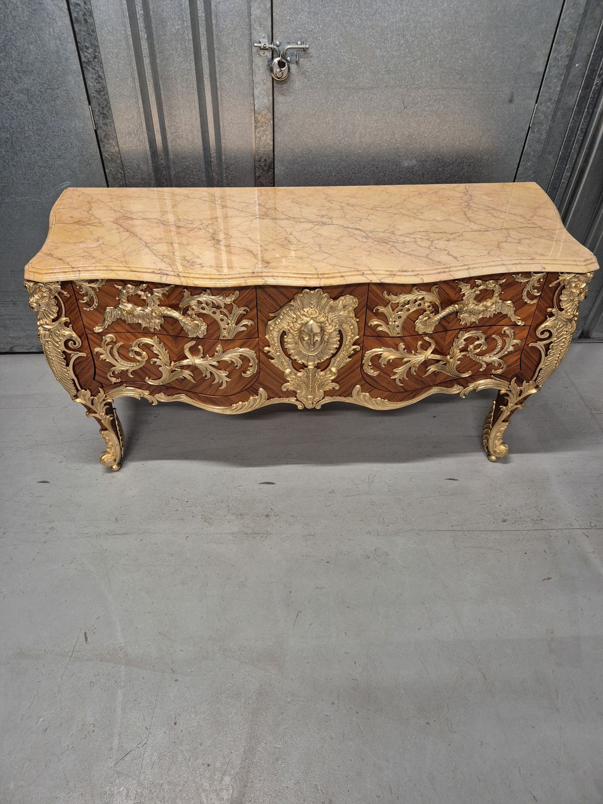 Modern Luxury Chester Of Drawers With Marble Top photo 1700.0