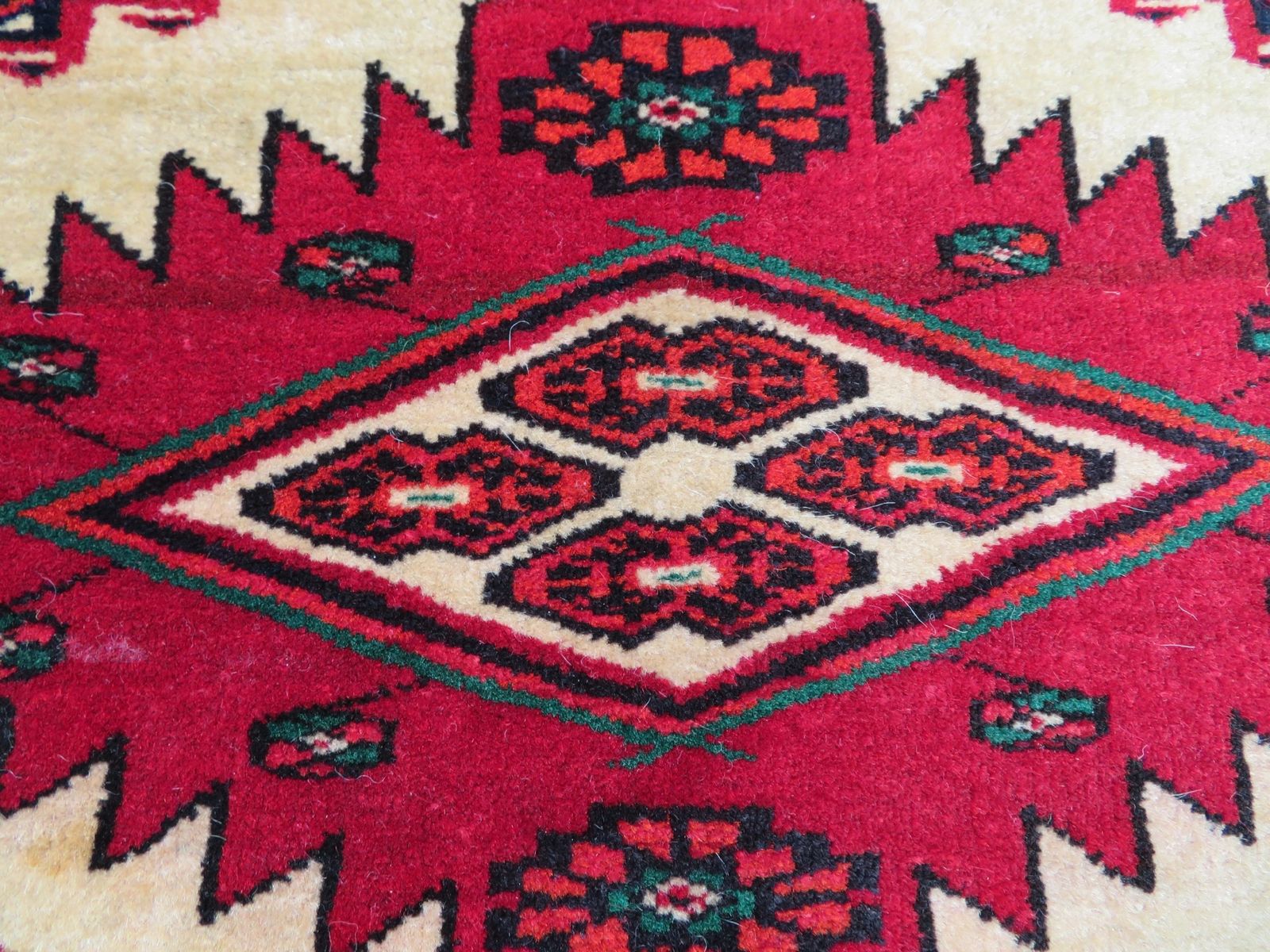 Textiles Antique Turkmen Afghan Kizil Ayak Rug. Turkmenistan Or North Afghanistan.Early 20th Century. 133cm X 98cm. photo