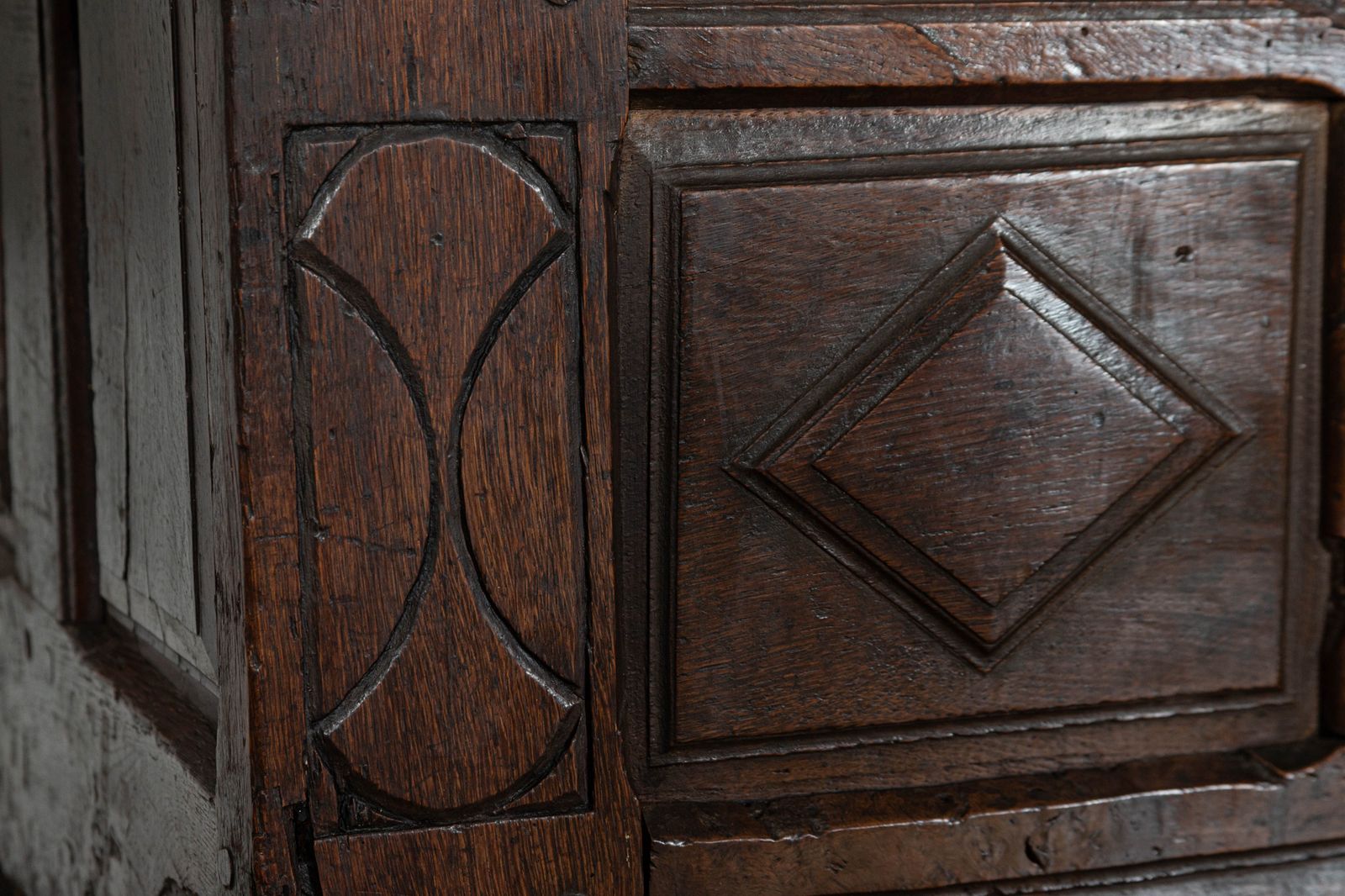 photo vinterior Early 18thc French Oak Armoire