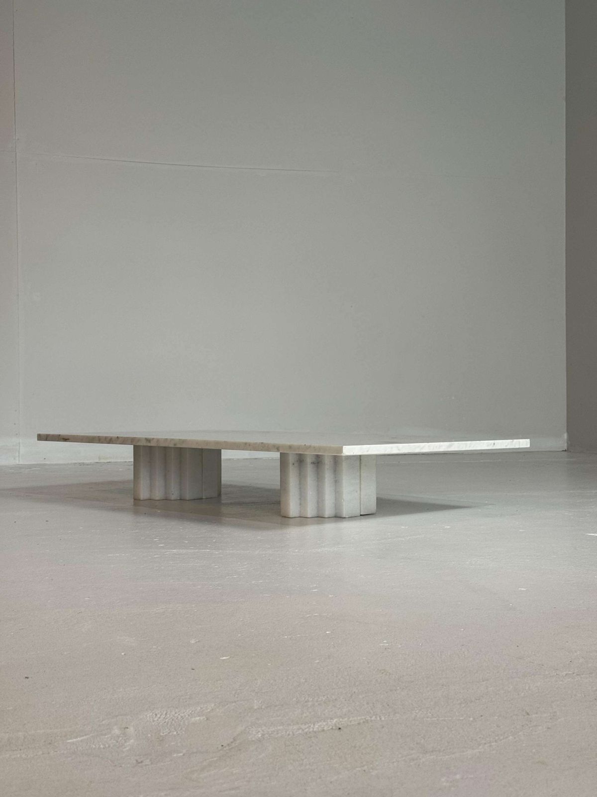 White Carrara Marble Coffeetable photo Furniture