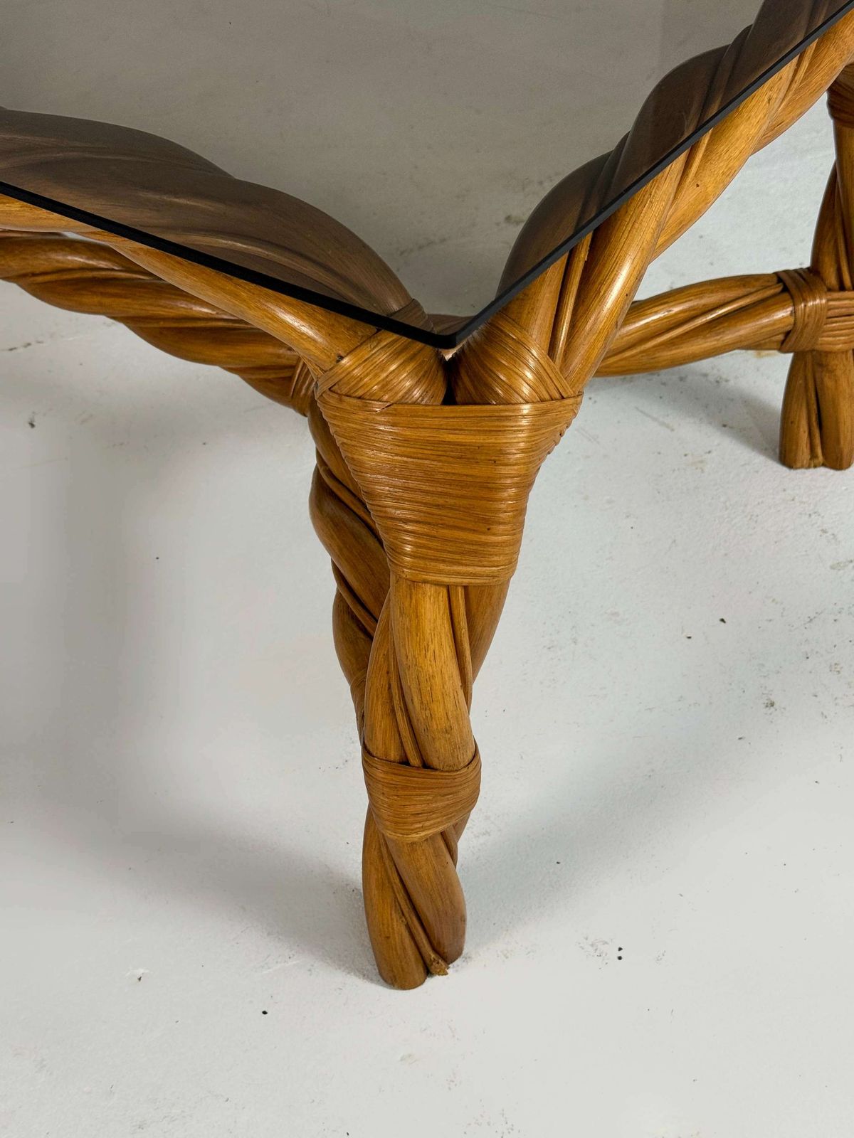 Big Curled Rattan Coffeetable With Smoked Glass Top photo Furniture