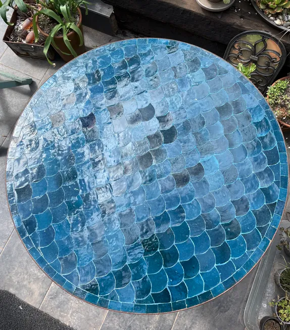 Tavole Calde 80cm Diam Handcrafted Moroccan Mosaic  Tiled Table Dark Turquoise Fan  With Iron Base And 2 Maintenance Products New Unused Old Stock
