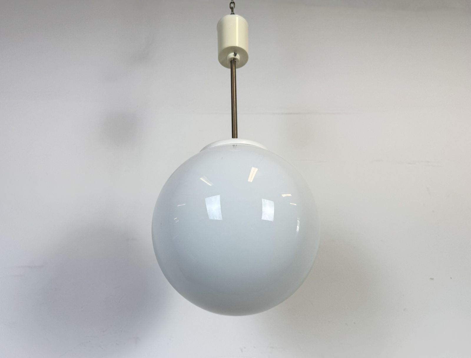 Vintage Chandelier With Milk Glass From Elektrosvit, 1960s, 5x photo vintage