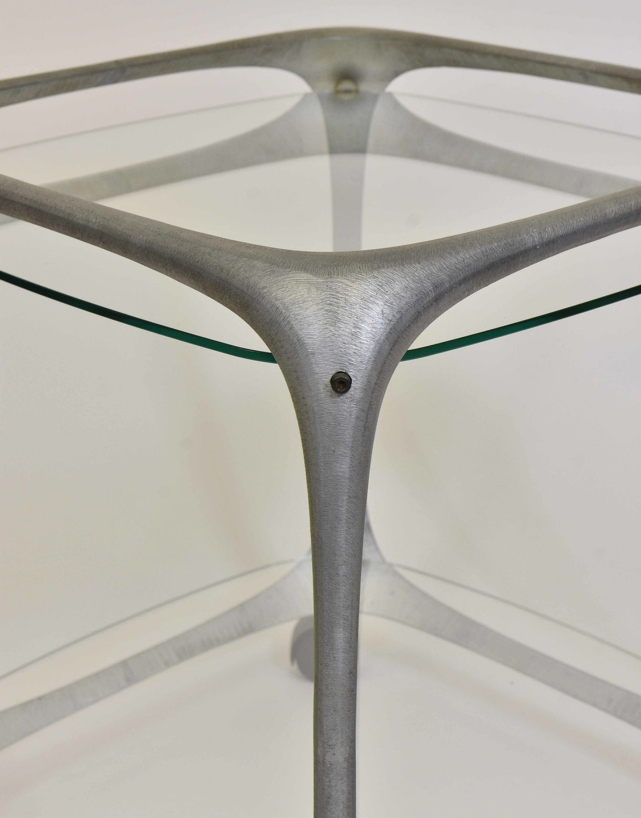 1970’s Lorenzo Burchiellaro Aluminium Cube Form Bar Trolley Italian photo furniture