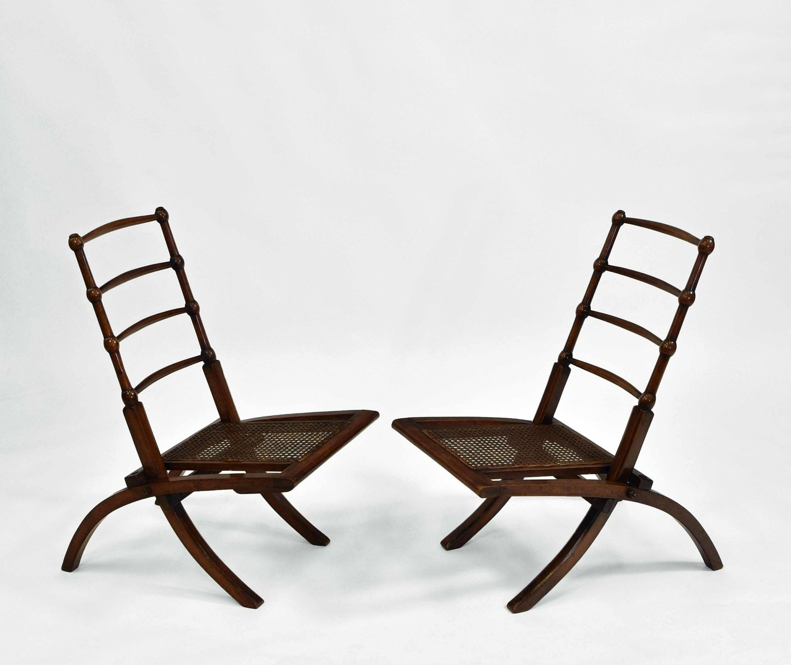 Pair Of Aesthetic Movement Folding Chairs E.W Godwin Manner photo vinterior