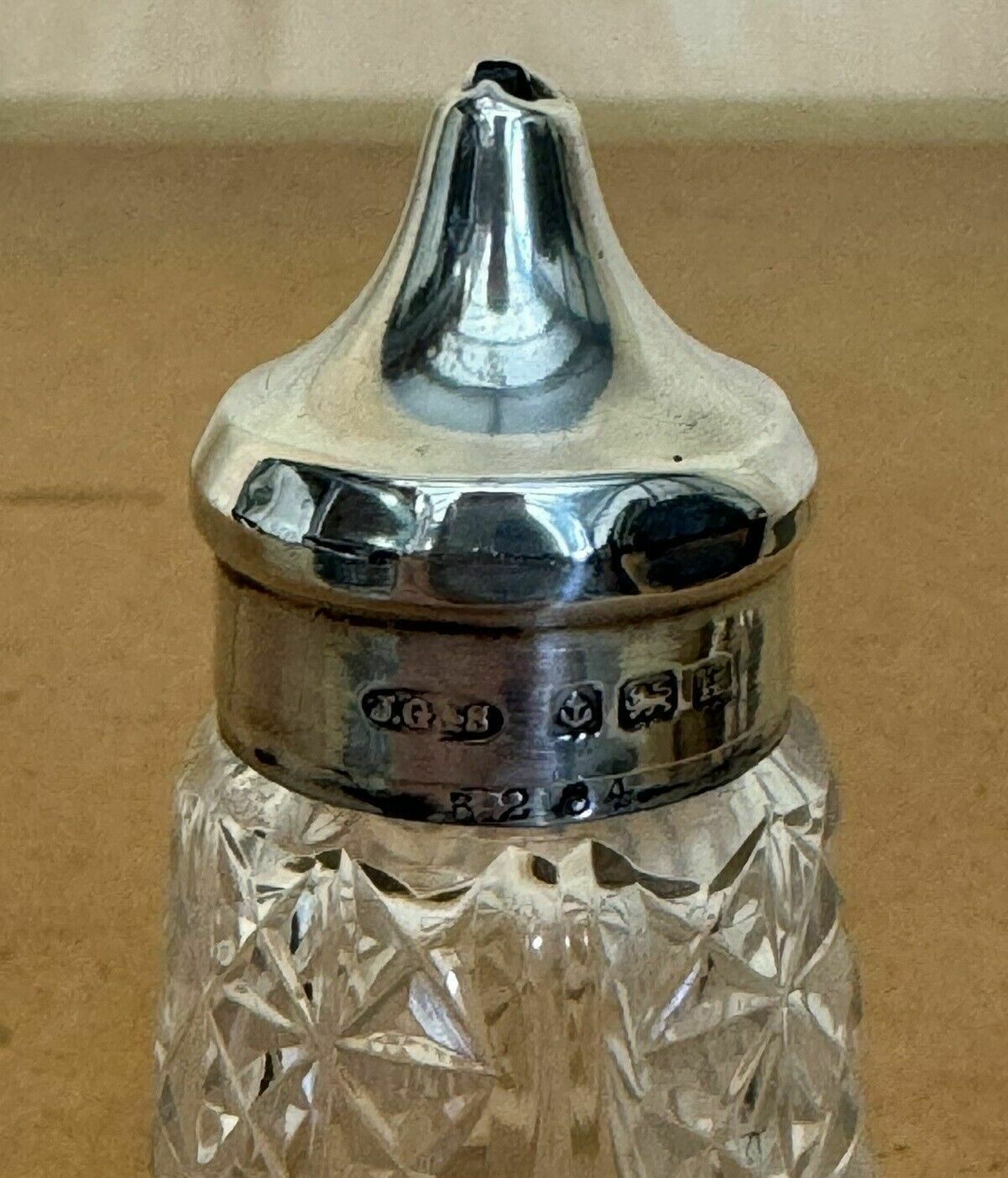 photo furniture Antique 1909 John Grinsell & Sons Sterling Silver Cut Glass Crystal Salt Shaker