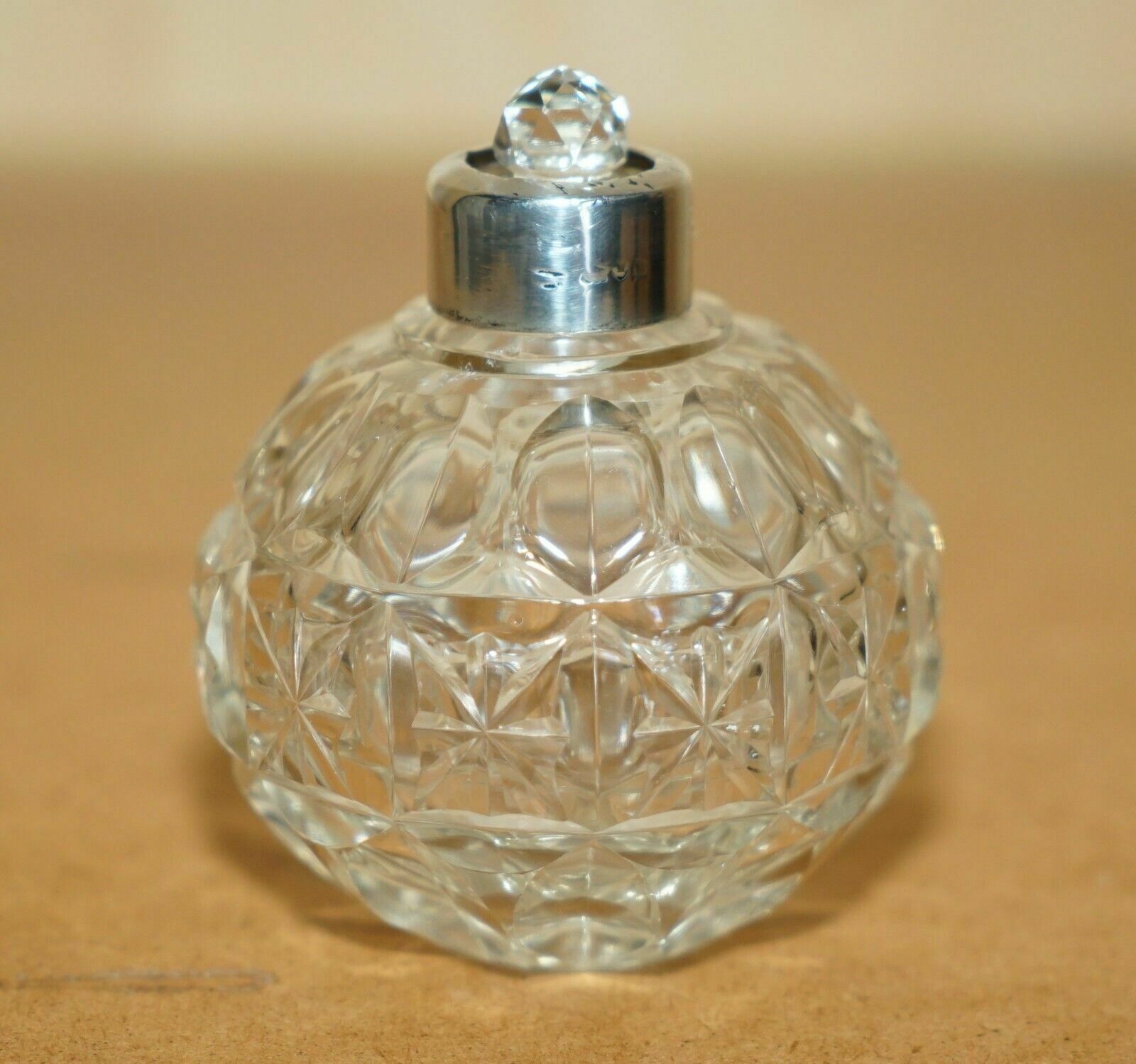 Art Deco Antique Sterling Silver Perfume Bottle In Round Cut Glass Crystal photo furniture