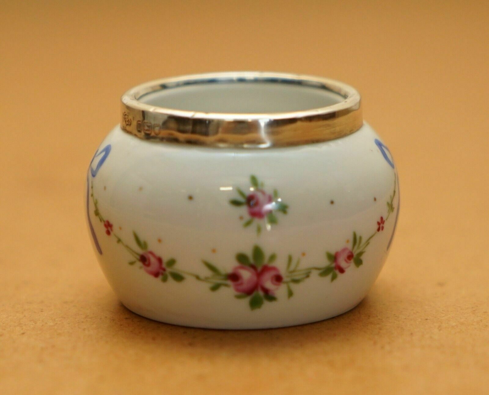 Minature Robert Pringle Antique Porcelain Trinket Pot With Sterling Silver Trim photo vinterior