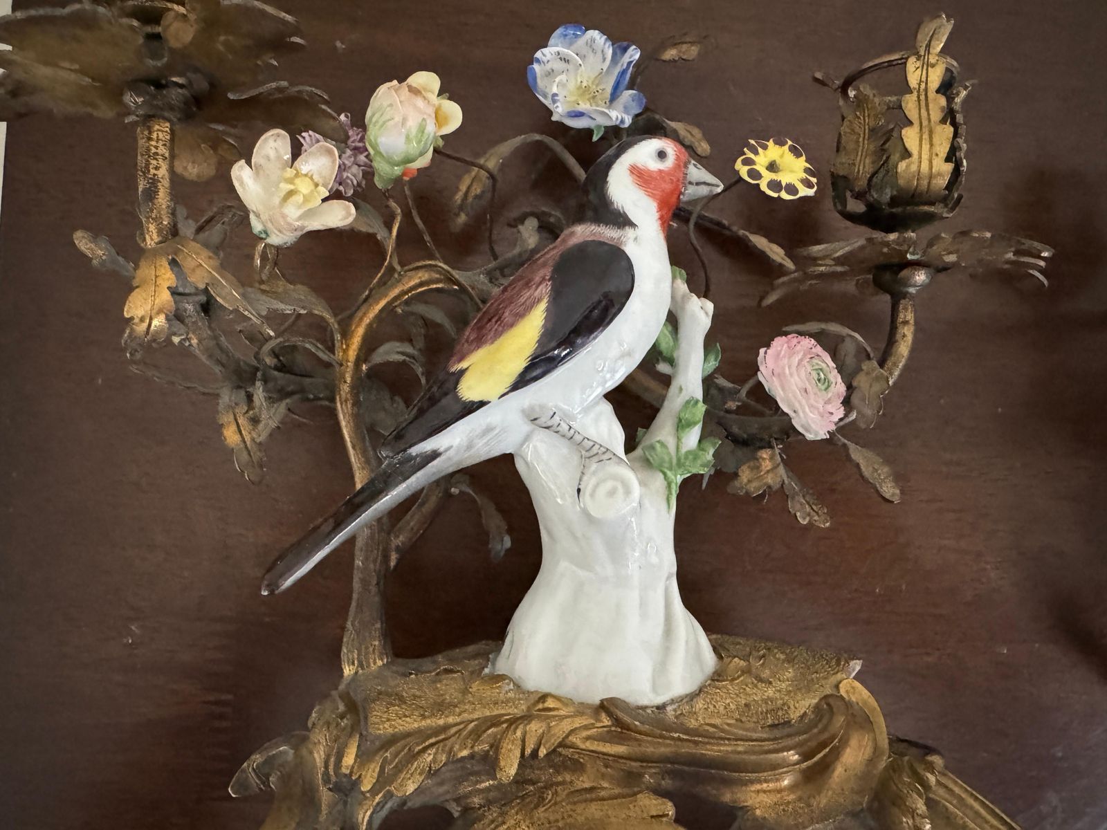 photo buy 19th Century Pair Of Porcelain Birds In Ormolu Candelabra