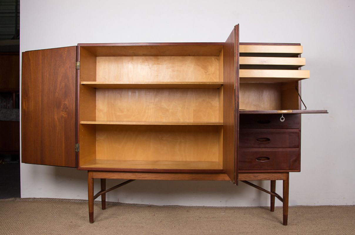 High Sideboard, Danish Highboard In Teak And Oak By Kurt Ostervig For Randers Mobelfabrik 1960. photo vinterior