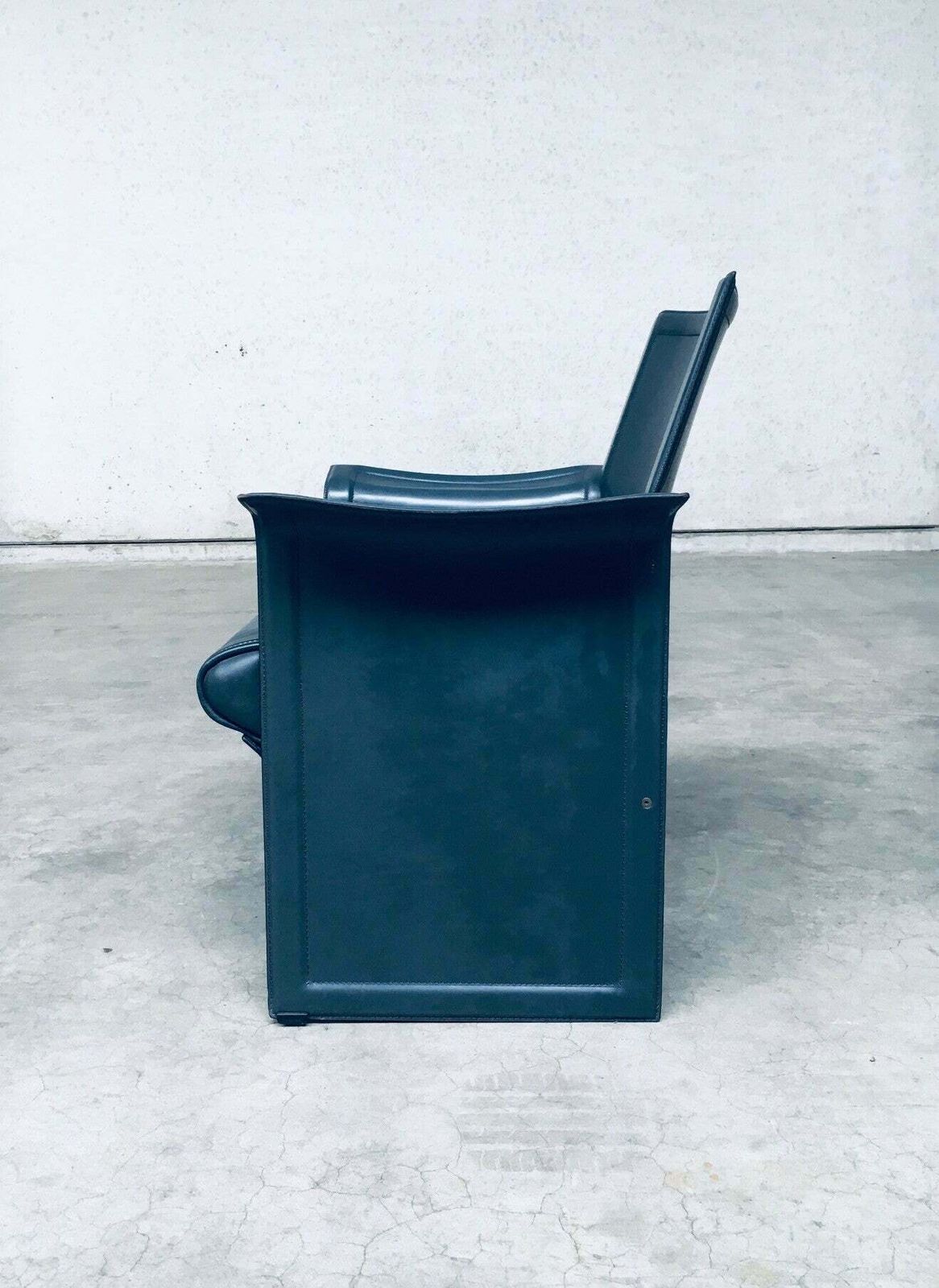 Postmodern Design Korium Km1 Leather Armchair By Tito Agnoli For Matteo Grassi, Italy 1980's photo vintage