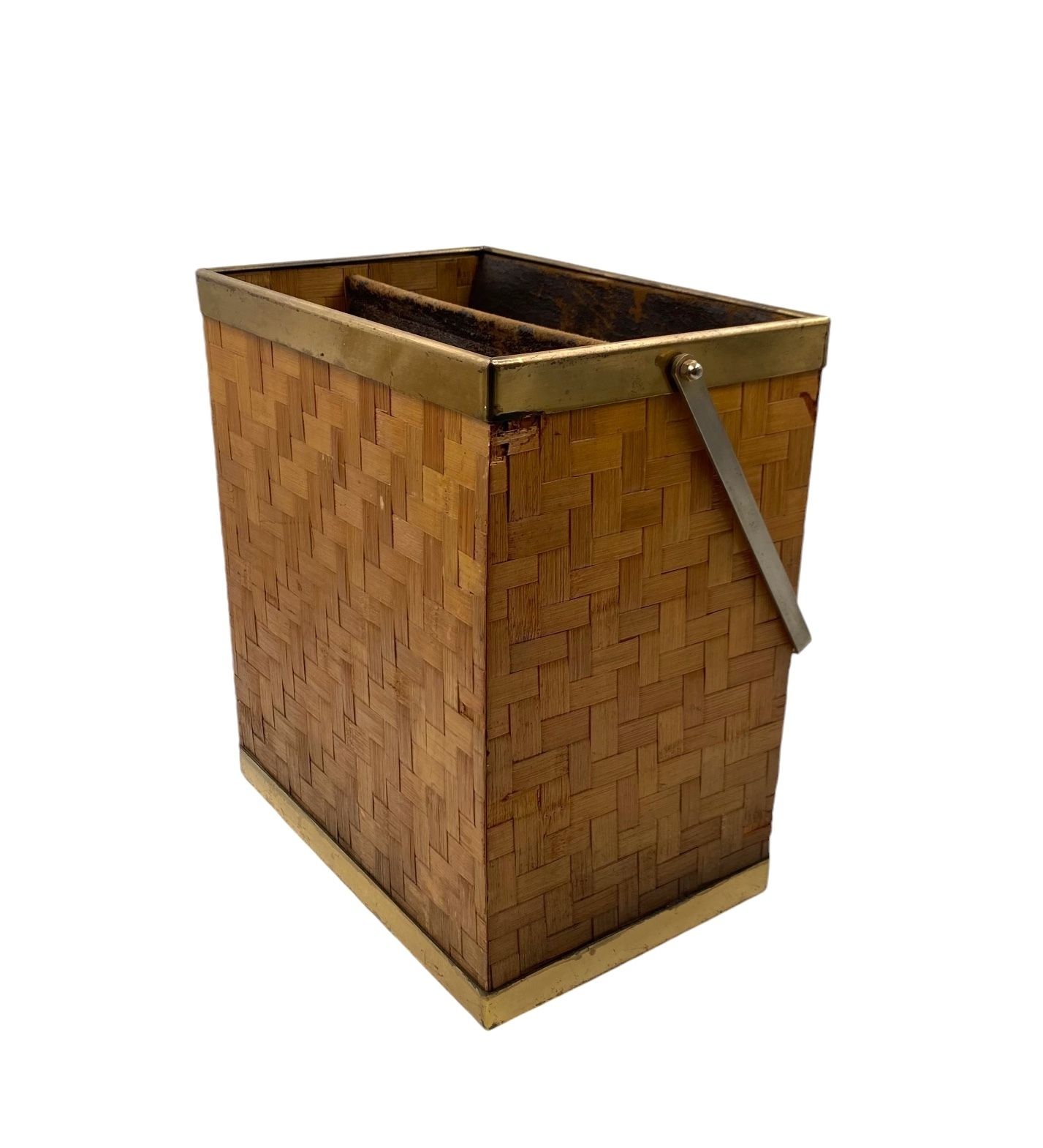 photo vinterior Hollywood Regency Brass And Woven Bamboo Magazine Rack, Metal Linea Nova Italy 1970