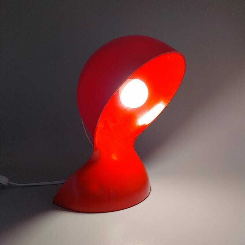 photo furniture 1960s Original Red Dalù Table Lamp By Vico Magistretti For Artemide (Not A Replica)