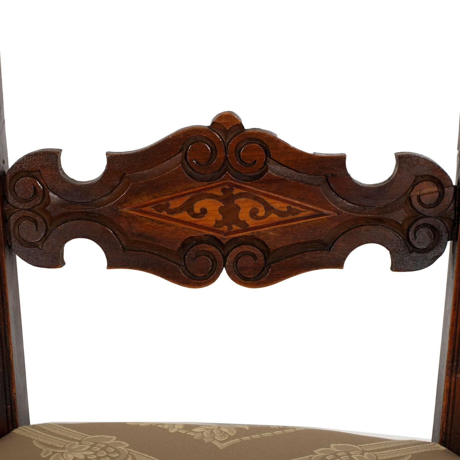 Late 1700s Pair Of Chairs Venetian Gothic Style In Carved Walnut Inlaid Parts photo vinterior