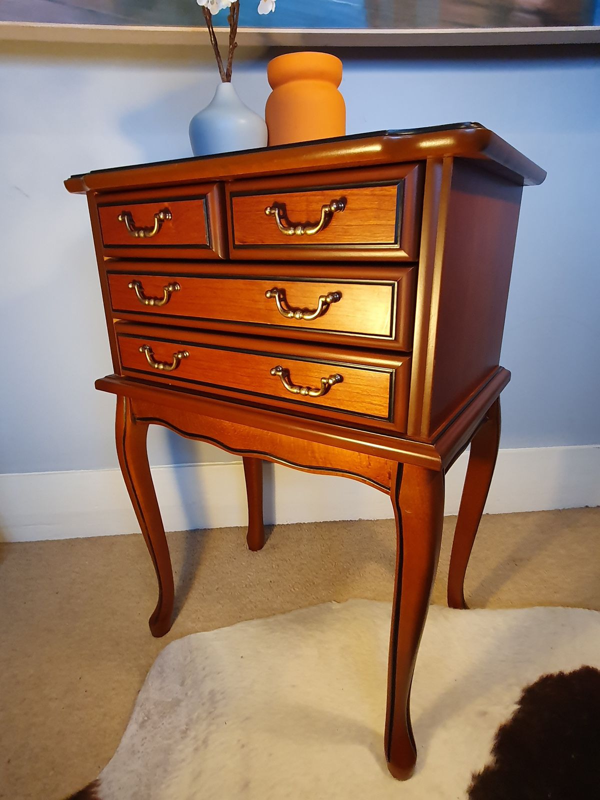 photo furniture Queen Anne Style Reproduction Antique Chiffonier, Beside Or Side Table, With 4 Drawers.