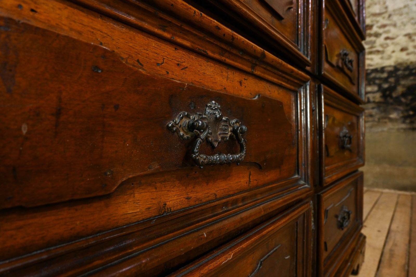 A Majestic 18th Century North Italian Walnut Commode From The Lombardi Region photo 6500.0