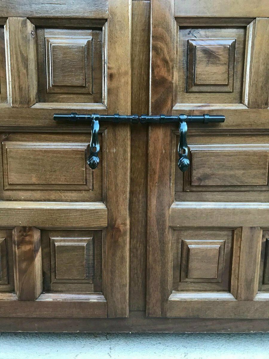 19th Century Baroque Style Spanish Carved Walnut Credenza photo vinterior