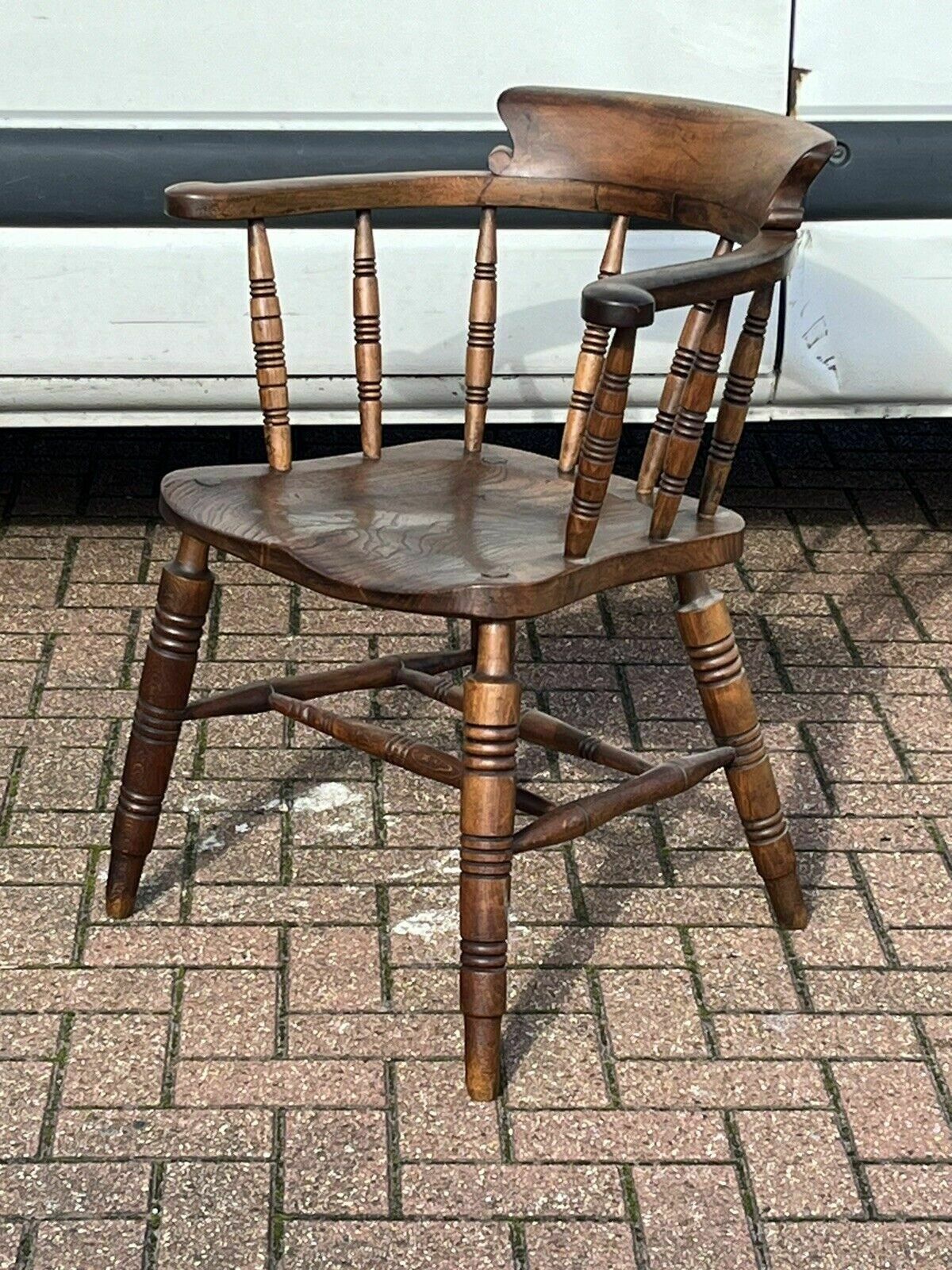 Furniture King George V Estate Chair. Full Stamps, Probably From A Government Building photo