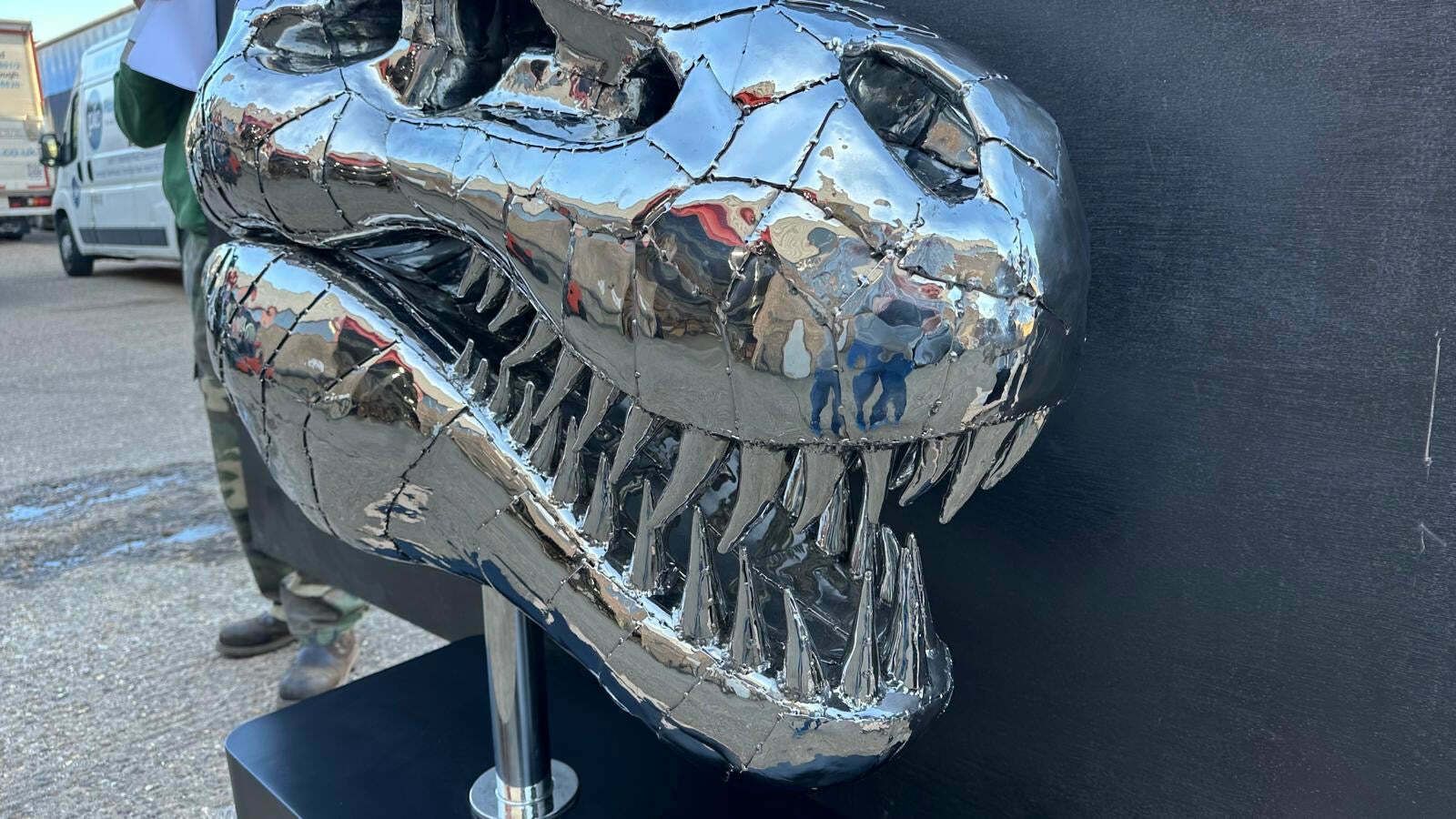 “Art Paris” Sculpture, One Of A Kind, T Rex Skull photo vintage