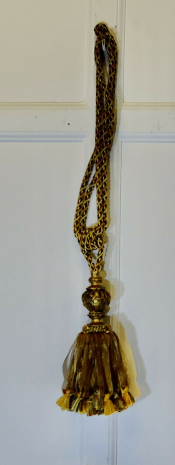 3 Beautiful Pairs Of Very Large Gold Silk Tassels photo Home Decor