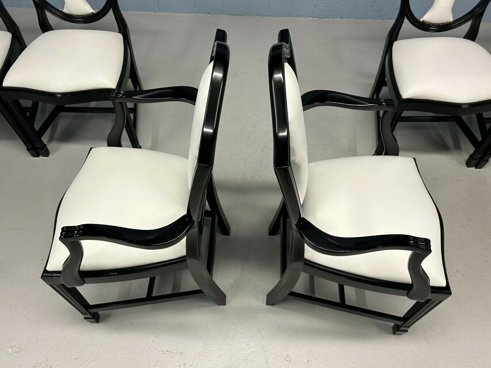 3999.0 6 Stunning Elite Prince Of Wales Style Designer F&B Pitch Black & Lily White Real Leather/Hide Dining Chairs. photo