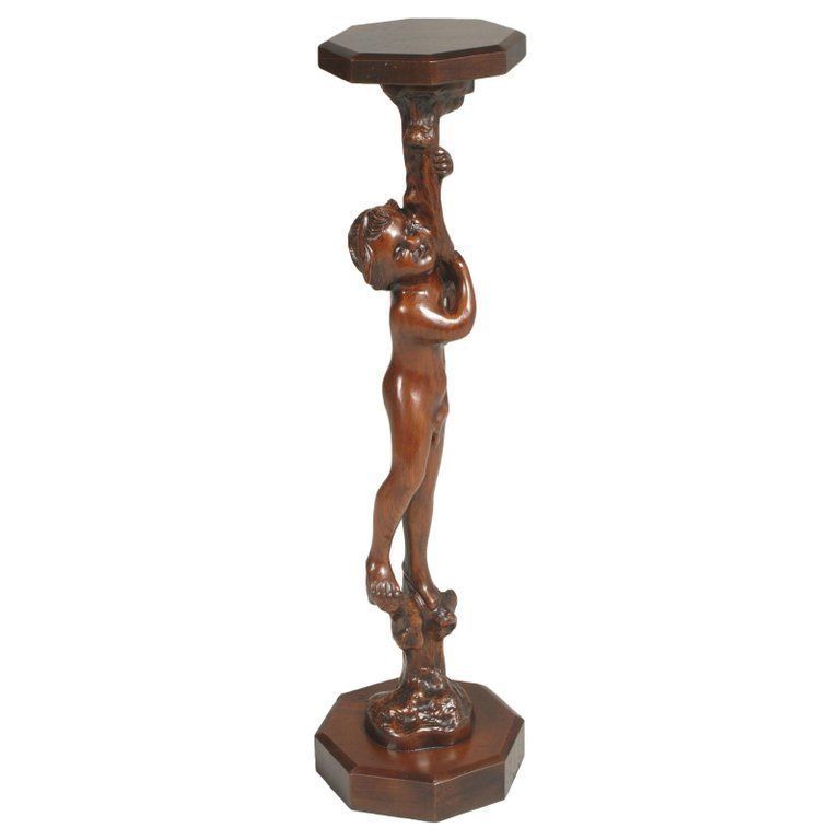 Early 20th Century Venetian Hand Carved Walnut Gueridon Sculpture Pedestal