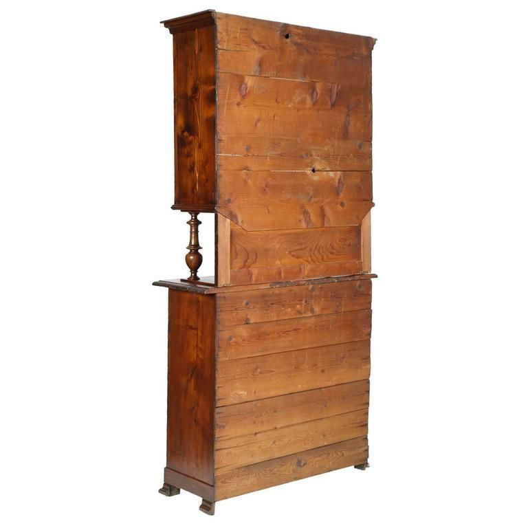 Last 19th Century French Provencal Vetrine Cupboard In Walnut And Pine, Restored photo vinterior