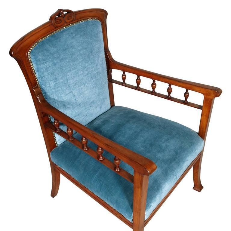Italian 1910s Art Nouveau Armchair Hand Carved Walnut , Eugenio Quarti Manner photo for sale