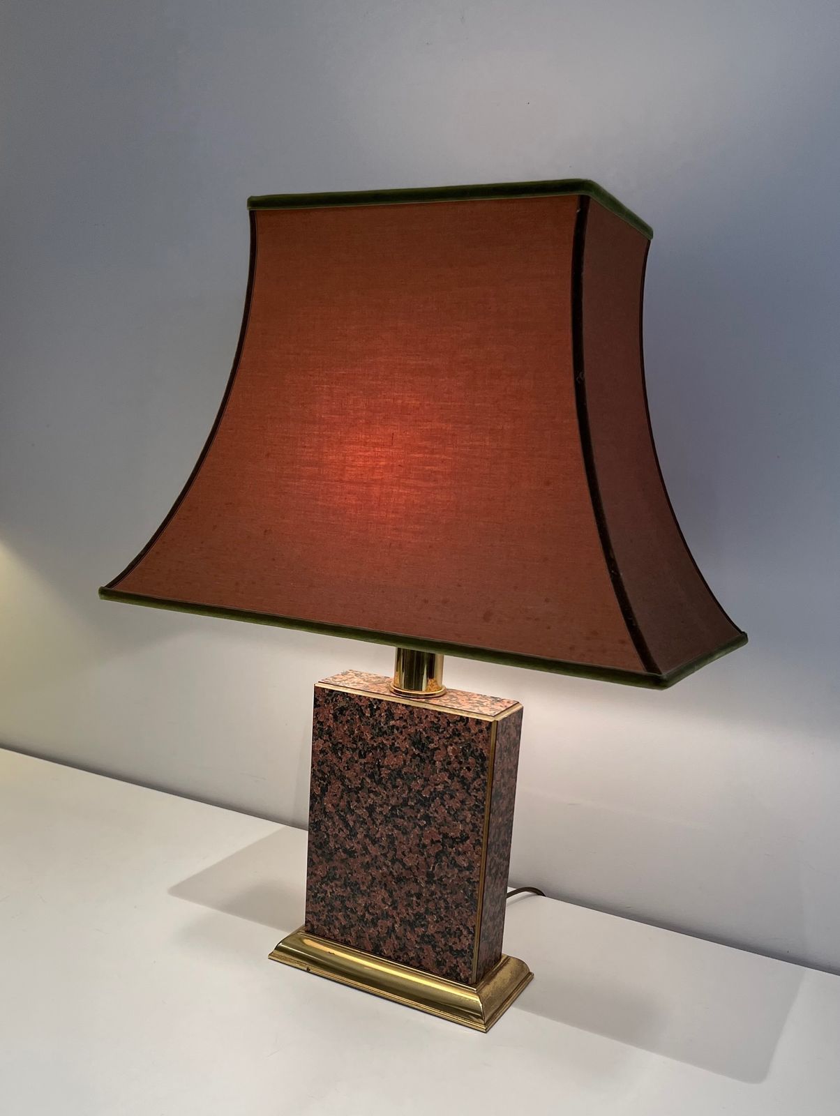 Pair Of Chinese Lamps In Printed Wood And Gilded Metal And Pagoda Lampshade photo 1650.0