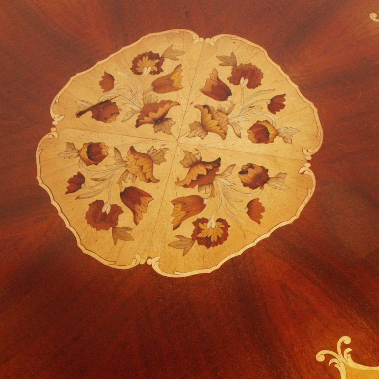 Italy Late 18th Early 20th Century Sorrento Inlaid Walnut Neaples Baroque Round Table photo vinterior