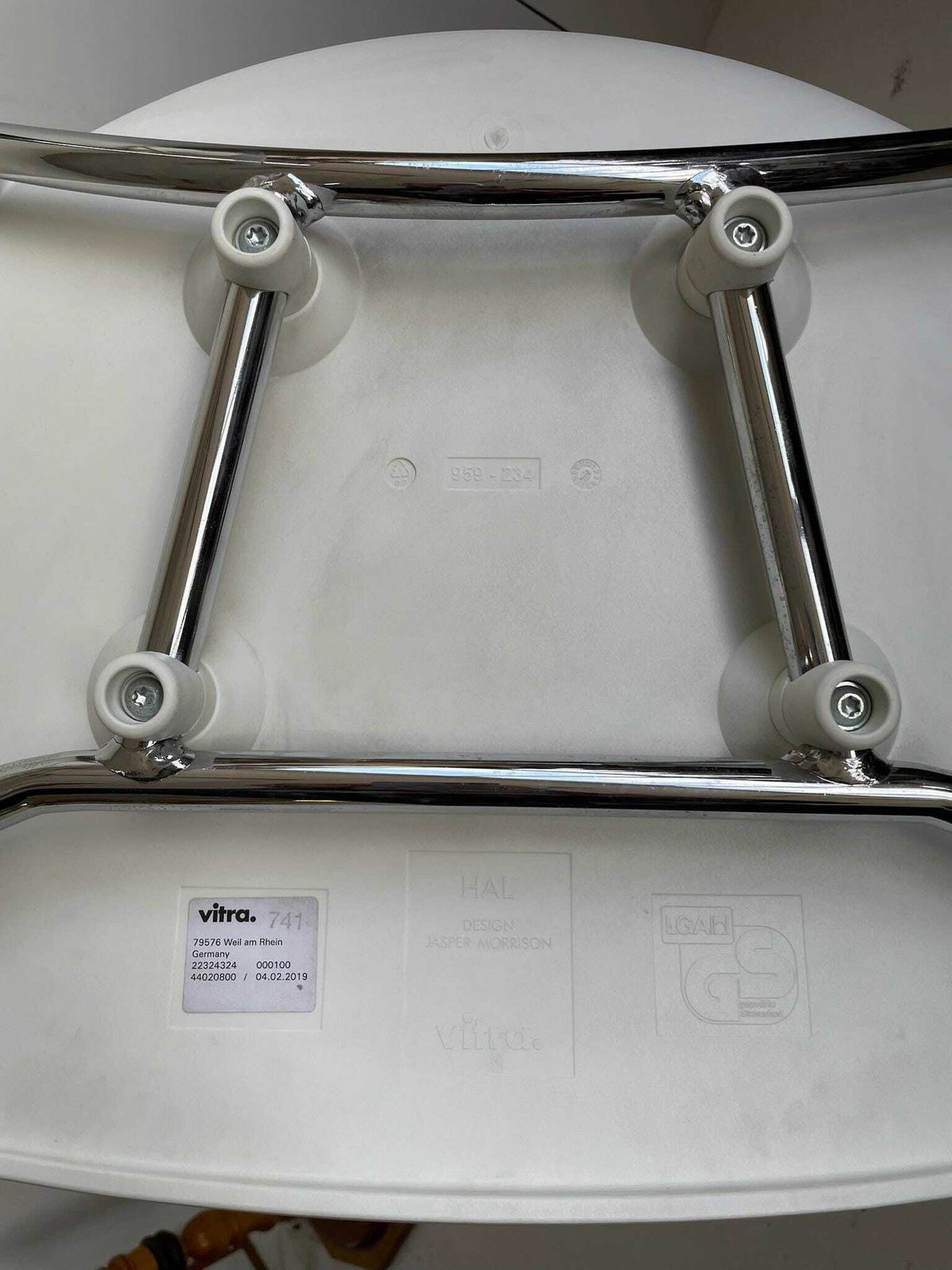 photo for sale Hal Tube White Office Chair By Jasper Morrison For Vitra With Black Flip Table