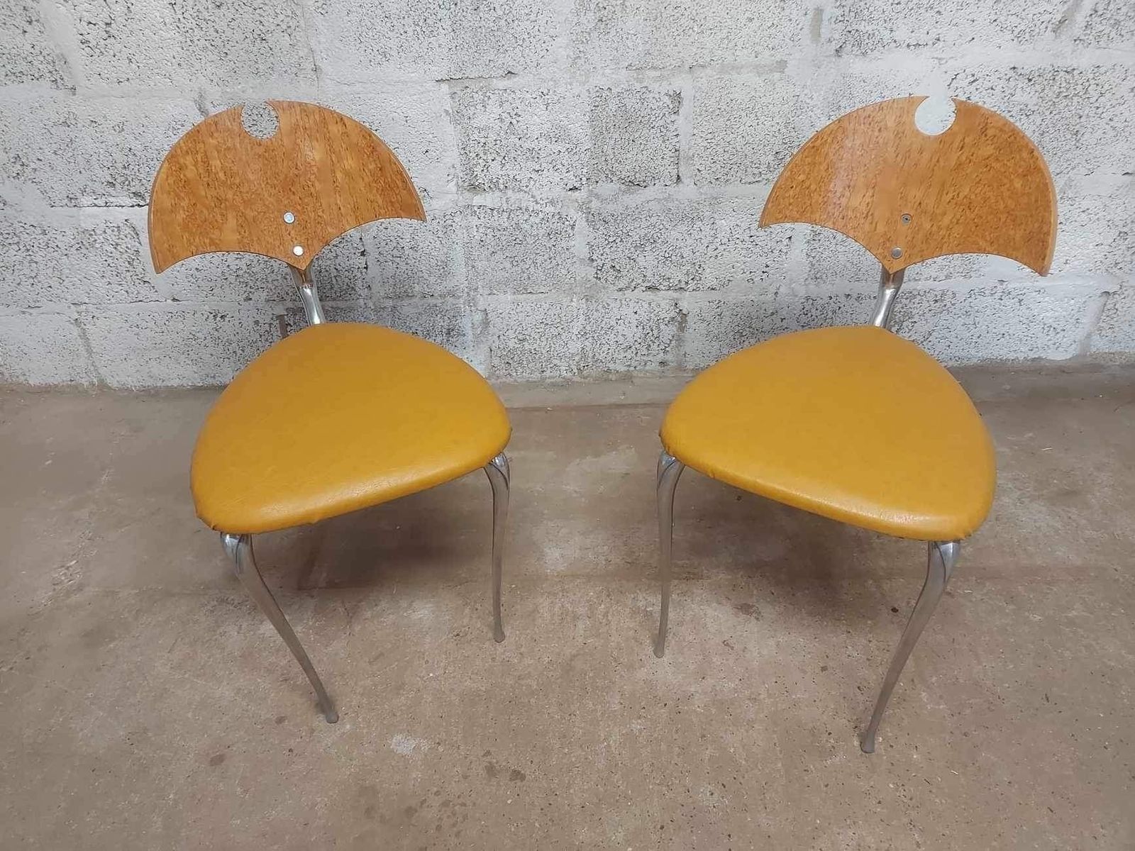 19th Century  French Art Nouveau  Birdseye  Maple Coffee Table And Two Chairs photo vinterior