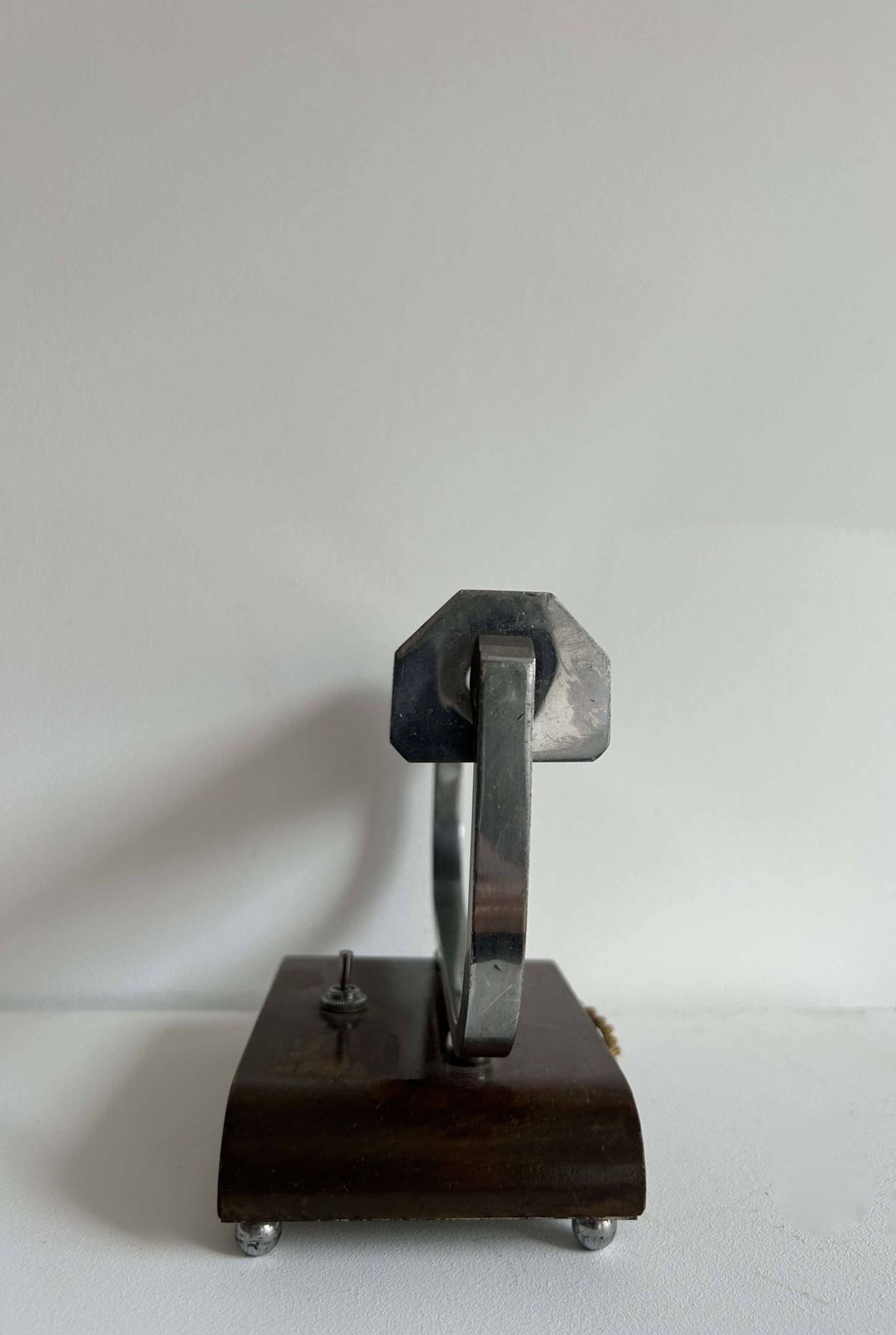 Modernist Art Deco Desk Lamp In Chromed Metal And Wood, France 1930 photo vinterior