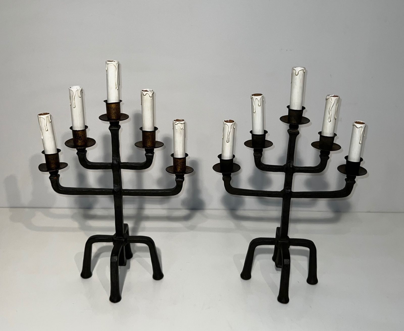 1450.0 Pair Of Wrought Iron Candelabra With 5 Light Arms photo
