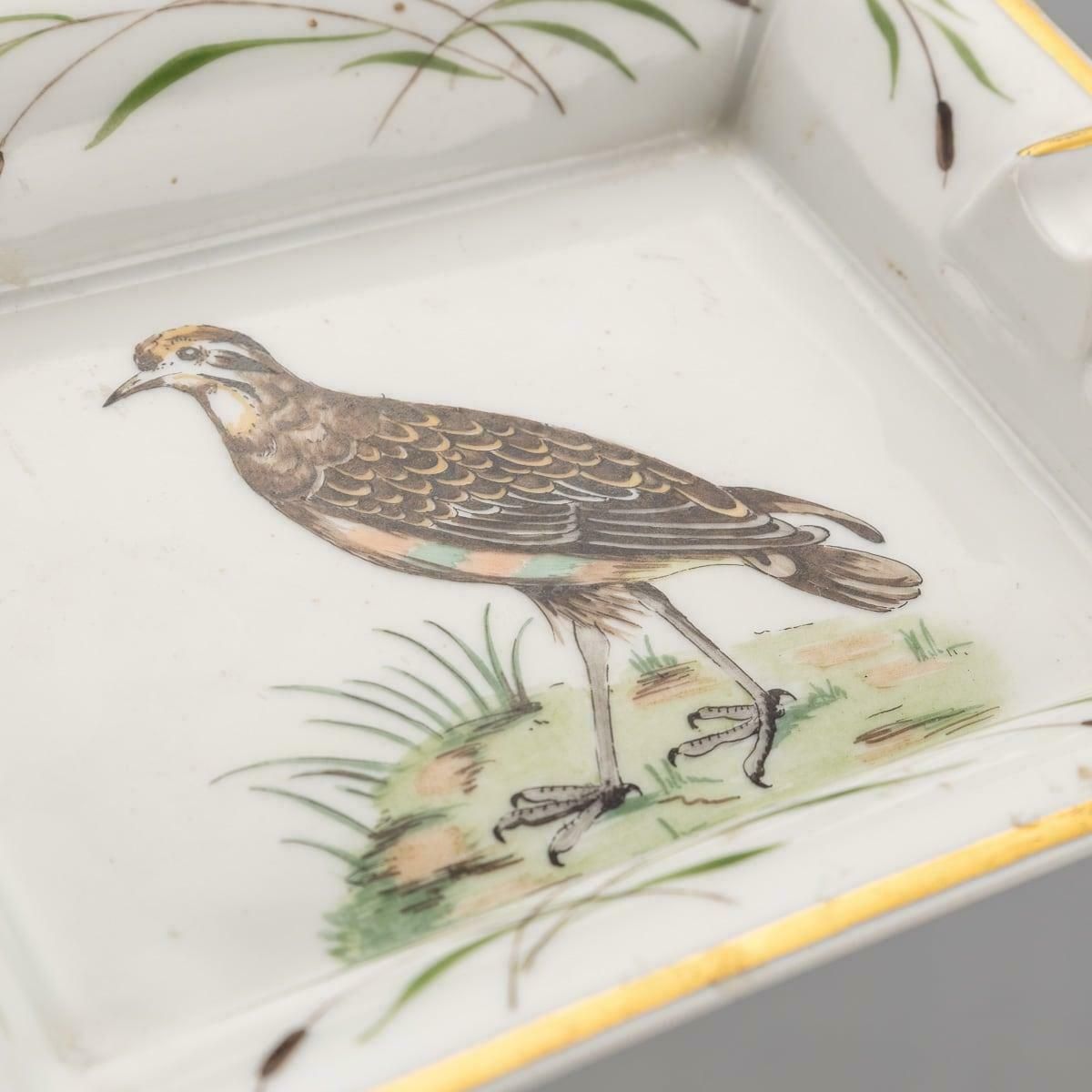 photo vinterior A Stunning 20th Century Ceramic Ashtray By Hermès, France