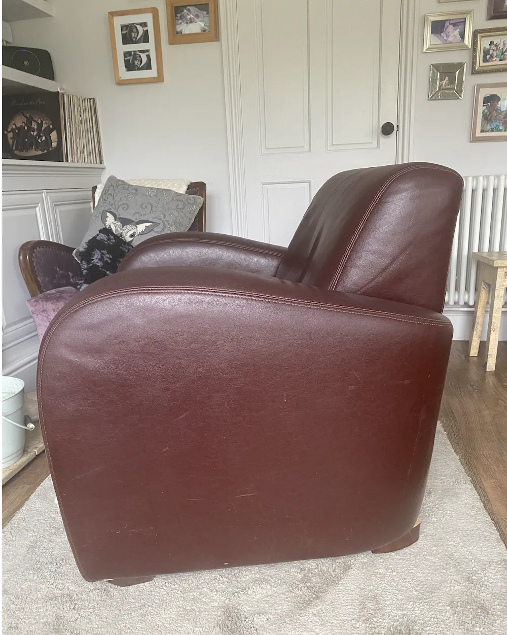 Art Deco Style Burgundy Leather Armchair photo Furniture
