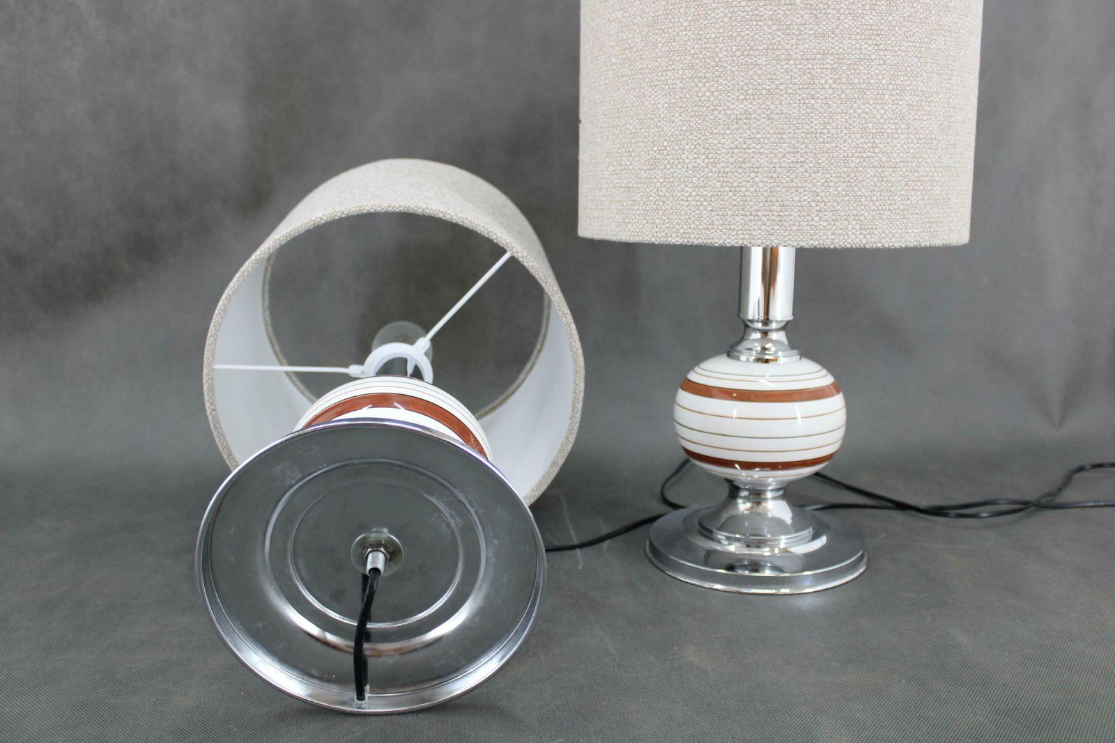 1970s Pair Of Table Lamps With New Fabric Shade, Italy photo vinterior